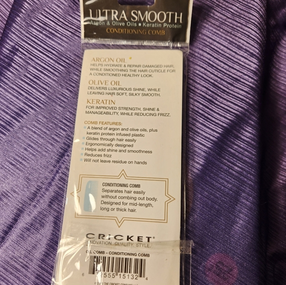 Cricket Ultra Smooth Conditioning Comb Sealed Argon and Olive Oil and Keratin - Picture 2 of 6
